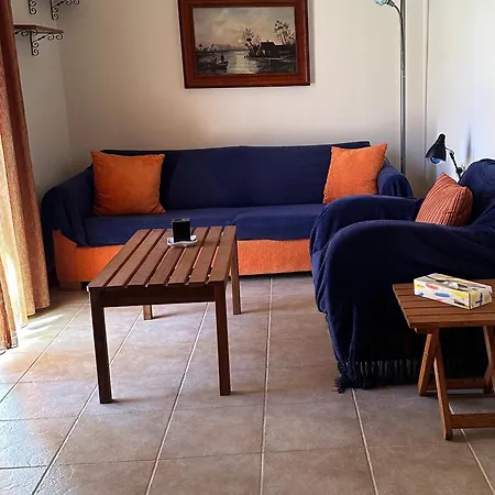 Casa Ero アルゴストリオン